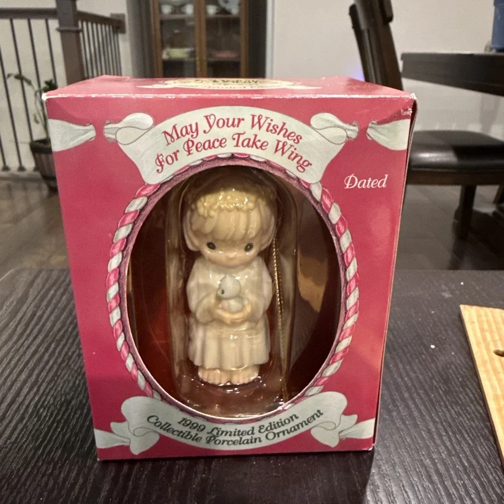 Precious Moments Ornament Figurine 1999 May Your Wishes for Peace Take Wing